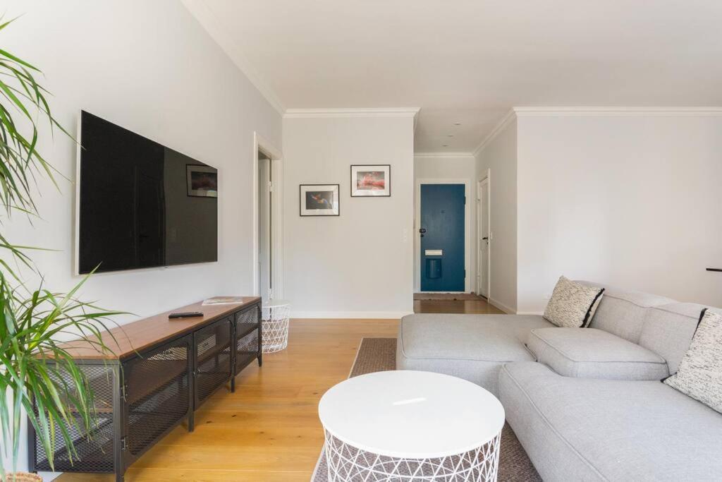 Cozy Apartment In Christianshavn W Two Balconies. Κοπεγχάγη Εξωτερικό φωτογραφία
