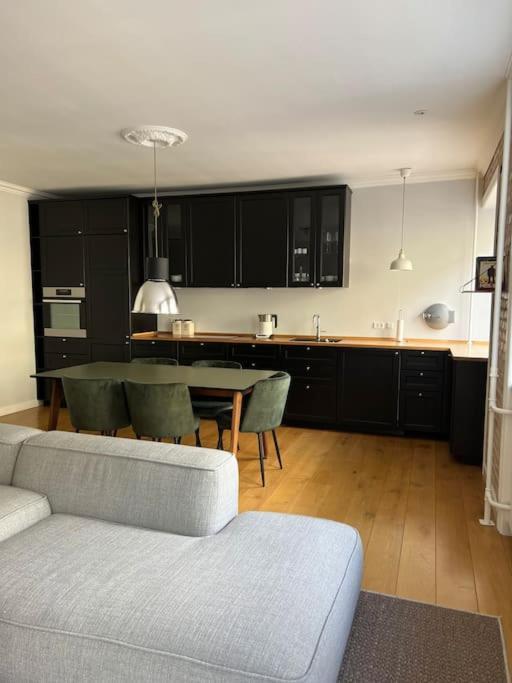 Cozy Apartment In Christianshavn W Two Balconies. Κοπεγχάγη Εξωτερικό φωτογραφία