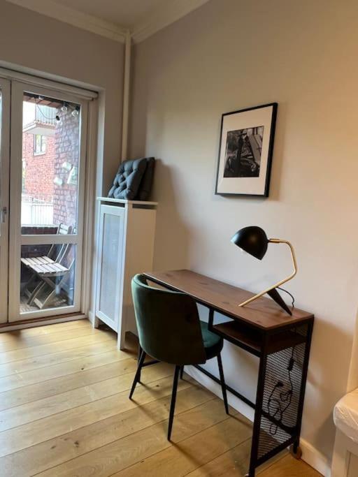 Cozy Apartment In Christianshavn W Two Balconies. Κοπεγχάγη Εξωτερικό φωτογραφία